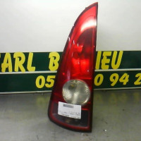 Piece-Feu-arriere-principal-gauche-%28feux%29-RENAULT-ESPACE-IV-PHASE-1-Diesel-d27a0587ab19fcb5bc39a73c2469d9d3463880284d4cf14c8e881b42c5086f4e.jpg