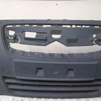Piece-62231821-Pare-choc-avant-CITROEN-C2-1.6i-16V--110--BV-Sensodrive-aa3972e1a6a338c71646344cbcac3a50fb31df11ad4aa405fa189bb5c5cd516f.jpg