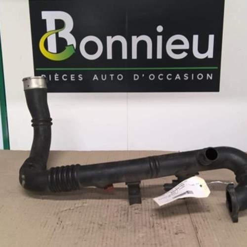 Piece-62284755-Durite-de-turbo-RENAULT-MEGANE-3-PHASE-1-COUPE-2.0i--16V-TURBO-RS-6338d79b994bbbd10a27bff6b702076581ef83d6a8b76fdcaa90b1e57a9c15e3_mtn.jpg