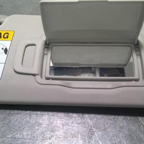 62441260-bb767598-8ef5-4b9b-bf6e-85d9983bb212-Piece-62441260-Pare-soleil-droit-964001752R-RENAULT-MEGANE-4-PHASE-1-16-BLUE-DCI-16V-TURBO-ac55e78028c4f43e3387ac76b5fc86320e33157cb673e977cf8385060a0ddaba_m.jpg