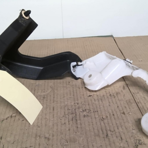 Piece-62441500-Support-de-pare-chocs-arriere-RENAULT-MEGANE-4-PHASE-1-1.6-BLUE-DCI--16V-TURBO-08d07e1fe2f3e4c14a23be9c018e9d425f84504515054552155e961af309c6d5.jpg