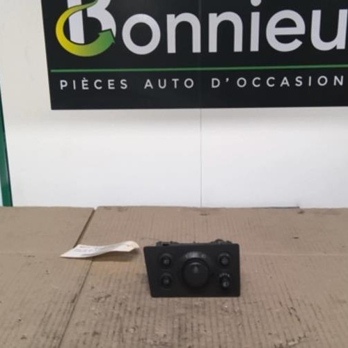 Piece-62464184-Commande-de-phare-OPEL-ZAFIRA-B-PHASE-2-1.7-CDTI--16V-TURBO-78f805b8561c1e1f4fa46169140ab56bece557a6f4ea897ef4b99ae14f5b39b1_mtn.jpg