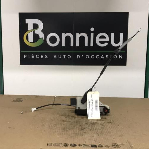 Piece-Fermeture-centralisee-arriere-droit-9688080780-PEUGEOT-208-1-PHASE-1-7453e416f4710ddf3bdcb0166e8b2ad1846a40cc428e4081d6b9196cd62e2a53_mtn.jpg