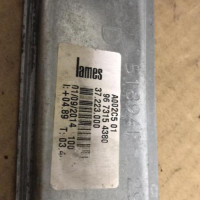 Piece-Moteur-leve-vitre-avant-droit-PEUGEOT-208-1-PHASE-1-a50c9a85b784bc8f7f7ae9a62ef8333da24a239c9b3df485f1baaa81ab11d17a_mtn.jpg