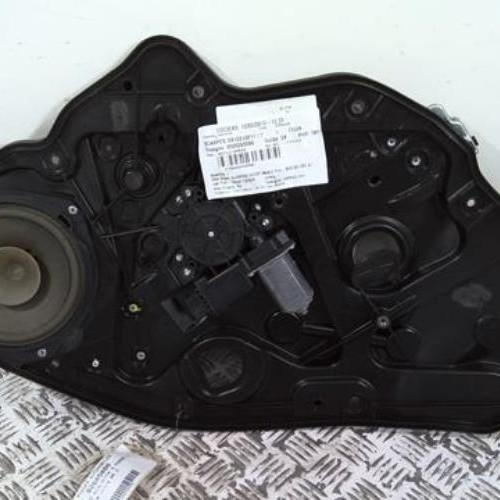 Moteur leve vitre arriere droit