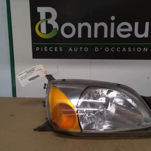 Piece-62634926-Optique-avant-principal-droit-FORD-FIESTA-4-PHASE-2-1.25i--16V-19bc36125588503e3f8bb78180c074620c0766d60098f9fdf320dbeea363523e_mtn.jpg