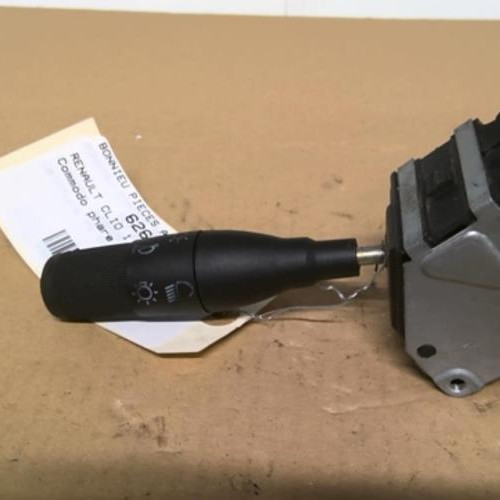Piece-62642789-Commodo-phare-RENAULT-CLIO-1-PHASE-3-1.2i--8V-4033210e20328d47df9f238a7e0fab563e2830041cb5f9e642aa1a98c6e1a3f5_mtn.jpg