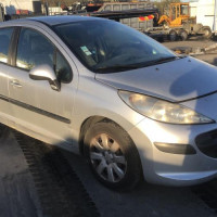 Vehicule-PEUGEOT-207-PHASE-1-2006-1e7688979a9523bd85a252bc86a9f06ddf3aba67bf481dda3521cf9b8545fcc7_mtn.jpg