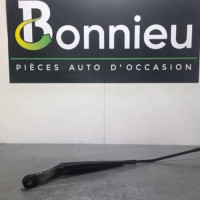 62702346-8cc00057-02b4-4aa0-bdf7-c3d38482c93c-Piece-62702346-Bras-essuie-glace-avant-droit-6J1955410-SEAT-IBIZA-4-PHASE-3-12-TSI-16V-TURBO-33366e342ae4113df9cd53e9869c8ee6d2c477a24f234b35f3b637cf996efc72_m.jpg