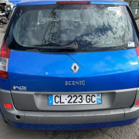Vehicule-RENAULT-SCENIC-2-PHASE-1-2006-a8333c3e2ee7acb8564eedd7f80cec6a86832e3ee6d64e65b891171fc95ea15d_mtn.jpg
