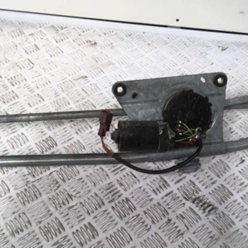 Piece-62795685-Moteur-essuie-glace-avant-CITROEN-XSARA-PICASSO-PHASE-1-1.8i--16V-bb2c33fba21cb62fbb45cf920949d1c559d7a7e789f25bc7a00de15d5eff602a_mtn.jpg