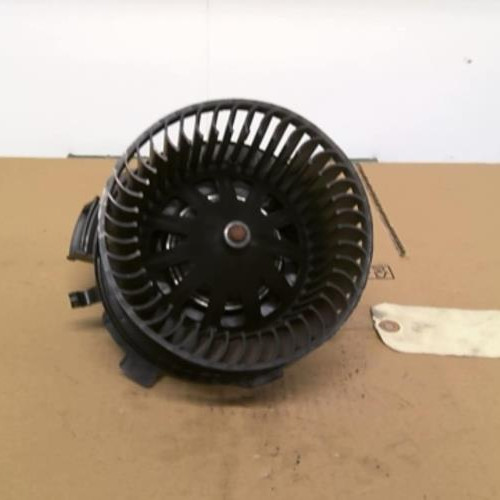 Piece-62795710-Ventilateur-chauffage-CITROEN-XSARA-PICASSO-PHASE-1-1.8i--16V-86fb8422902851c0688a4a07206c8e5abd280bc6d4357d64ce7651882231484f_mtn.jpg