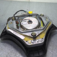 Piece-62858283-Air-bag-conducteur-AUDI-TT-1-COUPE-1.8i--20V-TURBO-59e4e357712d94a8af7606eb558a8bd332afa68e83482870a1cb29d5d15c01fb_mtn.jpg