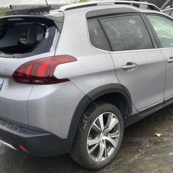 Vehicule-PEUGEOT-2008-1-PHASE-2-2018-ed5bd7cc12956de5864c9522e2392318e4c258fc7a4b4e4ff066da5fd2b12b1b.jpg