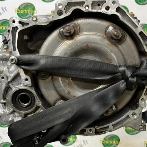 Piece-Boite-de-vitesses-9826404280-PEUGEOT-2008-1-PHASE-2-b765b7315c2915897b29b7d61871610ca198cf5e71f4e8ca9d4fc5f7f75fd1c8_mtn.jpg