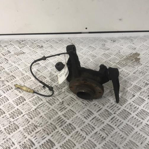 Piece-Moyeu-avant-gauche-RENAULT-CLIO-2-PHASE-2-3c391d295728497d0018ddd4ba16577afcf39a8010741f1f265e92fadc03d6e8_mtn.jpg