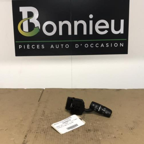 Piece-Commodo-dessuie-glaces-MAZDA-CX5-1-PHASE-1-c4a975562bf11baede63946efc59748eb21922ebba690b917fff2049dc59c433_mtn.jpg
