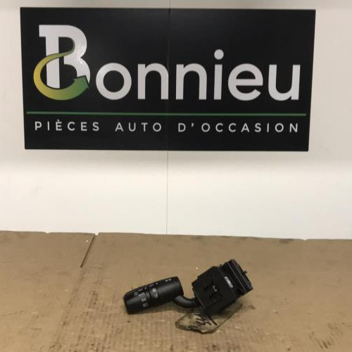 Piece-Commodo-phare-MAZDA-CX5-1-PHASE-1-52cfe0ccf5ea591a6799c79d1d7b4fff3c07820918aefb09b2d7825d6055dcc1_mtn.jpg