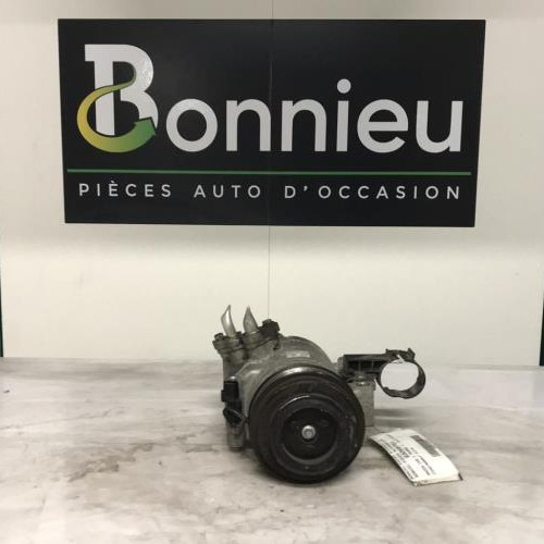 Piece-Compresseur-clim-MAZDA-CX5-1-PHASE-1-f54c5885c8283d4d484ff3666ca4f63e818bf1e46904aa536c4882b759459003_mtn.jpg