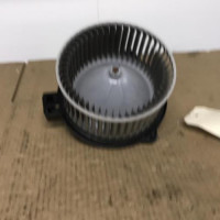 Piece-Ventilateur-chauffage-MAZDA-CX5-1-PHASE-1-4cee0b5fd3e3e8fa40f9ea02e99c5a817d63fe187bf42c27a6a915d5160a17f5_mtn.jpg