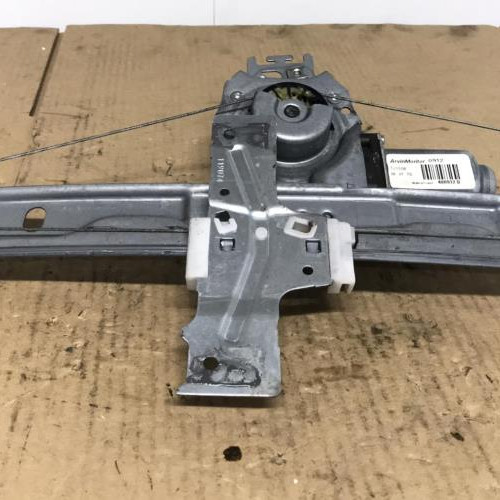 Piece-Moteur-leve-vitre-avant-droit-PEUGEOT-207-PHASE-1-e183ac007ff7569427f886c73e81c9ddb0239dbe094258e470c59e1c20dfc86b_mtn.jpg