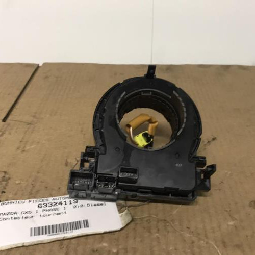 Piece-Contacteur-tournant-MAZDA-CX5-1-PHASE-1-28fdf72d9c53f6ed9910b3b5d4b9c5100a744397870dc2be80de5c1cc68a81a1_mtn.jpg