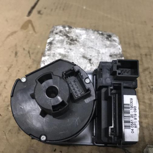 Piece-Commande-de-phare-AUDI-A3-2-SPORTBACK-PHASE-2-a2072dcfc6966d404deb6a433e2d6b4922ae5e68348a5421184e7bf46551f811_mtn.jpg