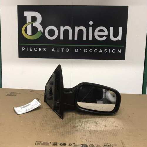 Piece-Retroviseur-droit-RENAULT-CLIO-3-PHASE-1-a1cc2622e3864fac0a1da367f8804ee12a07ddcfd546b2e485df8f3e5802dfb5_mtn.jpg