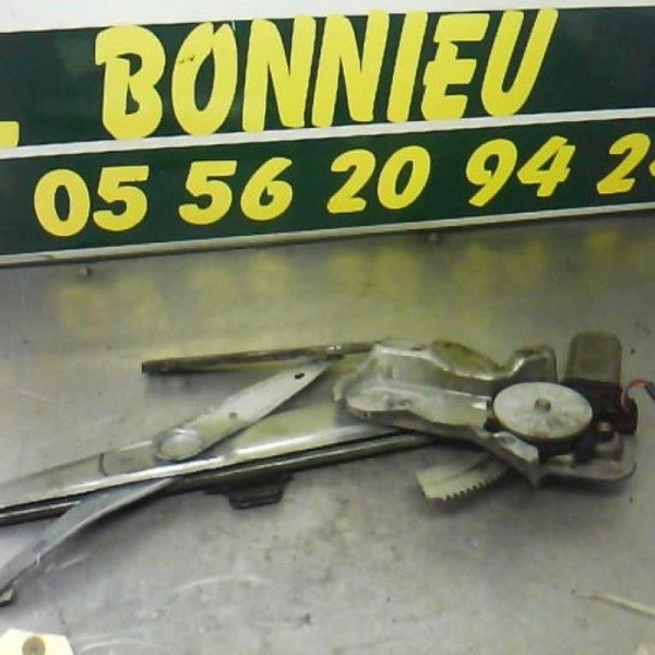 Piece-Mot.-leve-vitre-avant-droit-ROVER-SERIE-200-Diesel-4c68289969f6e4626be71250445744c2a21c6217a19848487a9ad2f74f56eb28.jpg