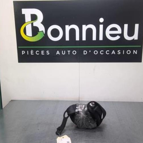 Ceinture avant droit