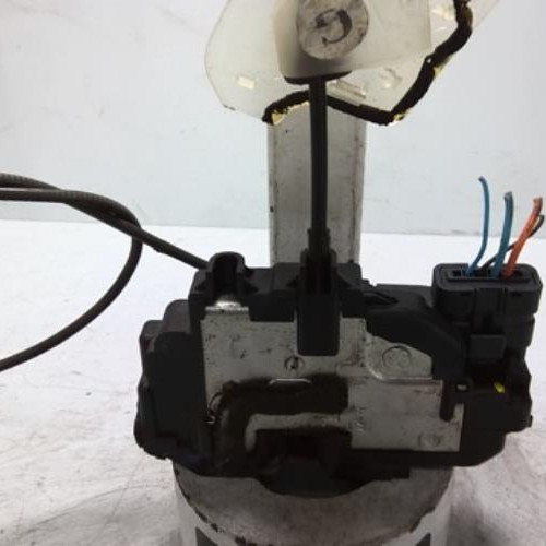 64970245-8118945c-2abf-4e7d-bc06-d09d3ffb5fa3-Piece-64970245-Fermeture-centralisee-avant-gauche-80501-EY10D-NISSAN-QASHQAI-1-PHASE-1-15-DCI-8V-TURBO-cb93d1c3d3f41b413ffda82e5e5889204cde652400ea7652c1ea395da5e68471_m.jpg