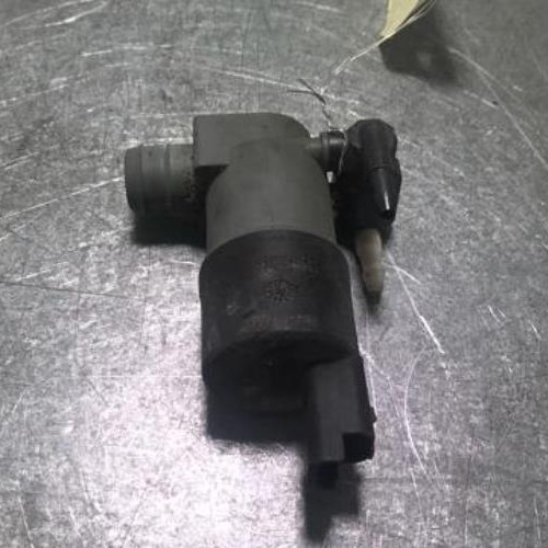 64970799-09a5973d-d01f-451e-88d7-41c1f6988c23-Piece-64970799-Pompe-lave-glace-avant-28920-BU010-NISSAN-QASHQAI-1-PHASE-1-15-DCI-8V-TURBO-788c0365df180556bff8326a36ea2a843e495ea67fae8e511222f875ed860d1f_m.jpg