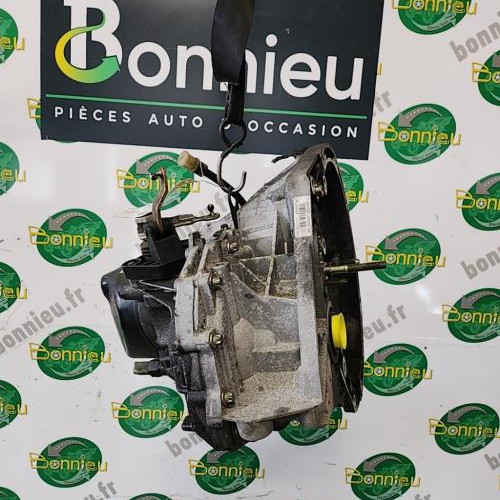 Piece-Boite-de-vitesses-RENAULT-LAGUNA-2-PHASE-2-ea788ec0e5e04b2d7903c6034406fd4e4c6d584b0827a330f67d1c744ccdb86f_mtn.jpg