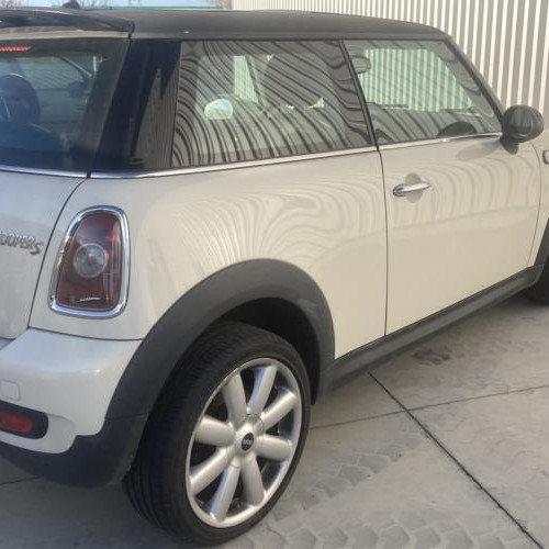 Vehicule-MINI-MINI-2-R56-PHASE-1-2008-a056e88b277443042773f235bace99a81d41dd001070bf93fca3f64ef1ad5344_mtn.jpg