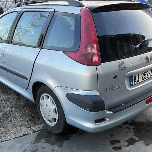 Vehicule-PEUGEOT-206-PHASE-1-BREAK-2003-fa1b866cae4bbc1b302367cc8230c81f033f0c68af974bedabe8febd210800f5_mtn.jpg