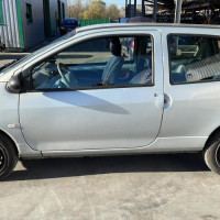 Vehicule-RENAULT-TWINGO-1-PHASE-3-2003-ab7f1d611d7f80bc5c717434df0664af91c3fb46af1d30bba3b0be9a198fad70_mtn.jpg