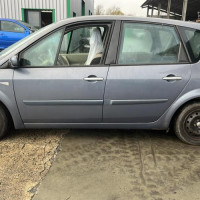 Vehicule-RENAULT-SCENIC-2-PHASE-2-2008-30f04b651665e321fd40f141b28cb5aa7950200c38bc398916f338a2686b3e0a_mtn.jpg