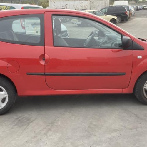 Vehicule-RENAULT-TWINGO-2-PHASE-1-2010-a3b6ec2cf59b7a48f2af8bda8bb612db89d3b5279b973baa0a5090d0ac370d2a_mtn.jpg