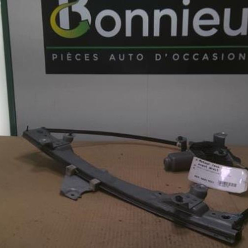 Moteur leve vitre avant droit