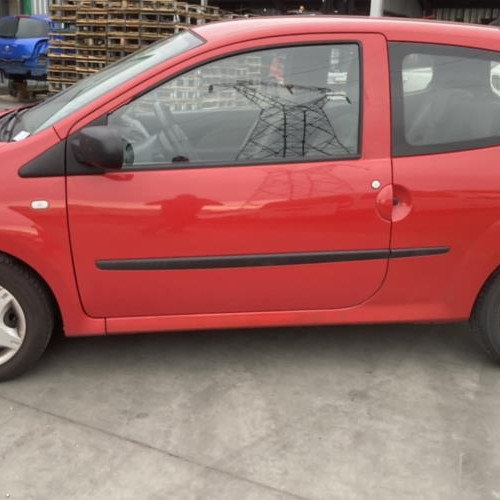 Vehicule-RENAULT-TWINGO-2-PHASE-1-2010-8c1cdb4122ca031a1839ad7423e5277c0ee396b2649f93f840dda90d2eb86e7f_mtn.jpg