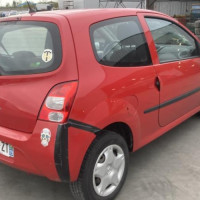 Vehicule-RENAULT-TWINGO-2-PHASE-1-2010-95a80a678e0801d9f7107726b0ad1934f4635320ec0068f401837bad2805a4be_mtn.jpg