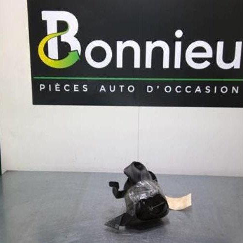 Ceinture avant gauche