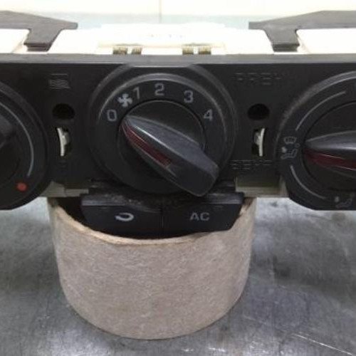 66150682-11fe3447-0a74-4392-99c4-bece3d16a428-Piece-66150682-Commande-chauffage-6J0820045ANEE-SEAT-IBIZA-4-PHASE-1-COUPE-14-TDI-6V-TURBO-60ef86412837faeb1e5afd5abbebe01ad3f874b8e49935366ca3fedaa23f6509_m.jpg