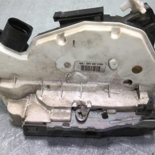 66150685-2783cad8-9f53-4479-8373-2d04efc1791b-Piece-66150685-Fermeture-centralisee-avant-droit-5N1837016M-SEAT-IBIZA-4-PHASE-1-COUPE-14-TDI-6V-TURBO-d6731e42ce56dbb55937565ed07e4ff42c18d4797f0c78092914540f11cddefa_m.jpg