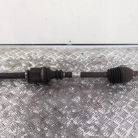66153664-3b333803-b1c2-42f6-92c5-c32758e402c4-Piece-66153664-Cardan-droit-8200472158-RENAULT-SCENIC-2-PHASE-2-15-DCI-8V-TURBO-03cae0d14c8f4f385d7c80cf836d666756d48004dc2d65131eaa314bf953c301_m.jpg
