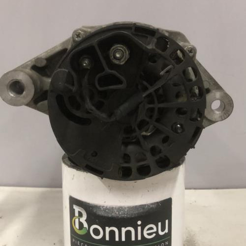 66207726-3230121f-387f-4e29-9da8-0a79dab628b2-Piece-Alternateur-51854901-ALFA-ROMEO-159-2d3bef827c916f712cac8855a870f9f2bb39e1c2bacd8a0dbedc2fb03acf7b19_m.jpg