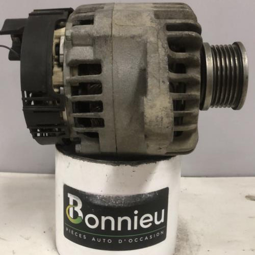 66207726-0fd2bf8c-803b-4684-9421-e630113acc80-Piece-Alternateur-51854901-ALFA-ROMEO-159-3e4b16ffffb364af920f1c4672d3af2530f9a7db8e299b993e7294dfd62e1415_m.jpg