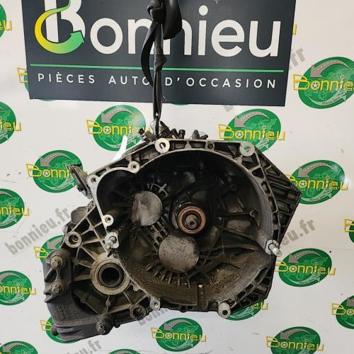 Piece-Boite-de-vitesses-55571936-ALFA-ROMEO-159-a03bf3cfb507f05721c948c34857a65c2a6031a4490acfde0697e489df589bc6_mtn.jpg