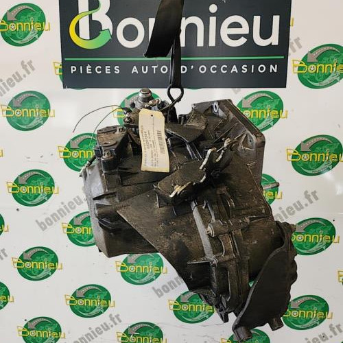 Piece-Boite-de-vitesses-55571936-ALFA-ROMEO-159-7b75596615a06757fbe3c0e864ae917c10a233240d0b4e054dcdf74d899a3121_mtn.jpg
