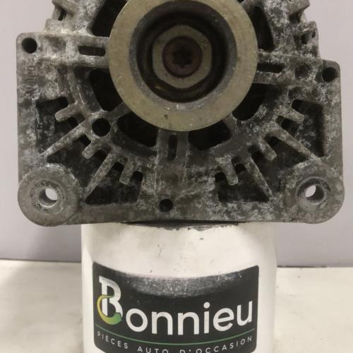 66237797-d5a0bfdd-0371-4004-8ad1-53f639396836-Piece-Alternateur-8200290215-RENAULT-MEGANE-2-PHASE-1-9120e1f55ca465ea3c007c0cfac7cda334b443945298c8f6945ba1c170459748_m.jpg
